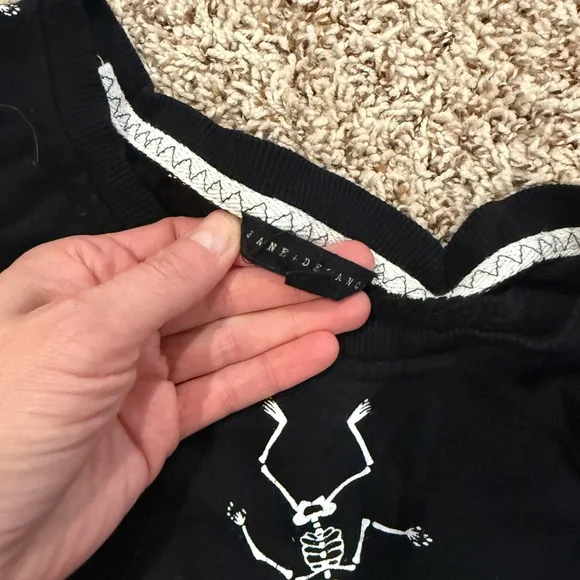 Black Skeleton Pajama Set two pieces - Picture 4 of 6